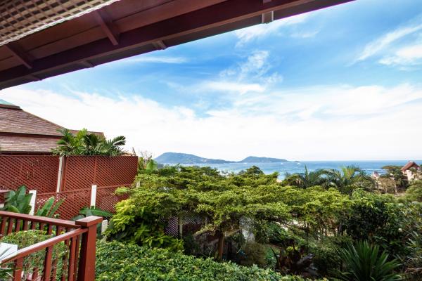 Photo Exclusive Phuket Villa Patong with sea view for sale or for rent