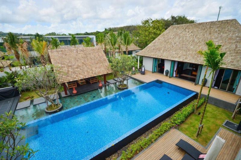 Photo Fantastic luxury villa with 5 bedroom for sale in Layan, Phuket