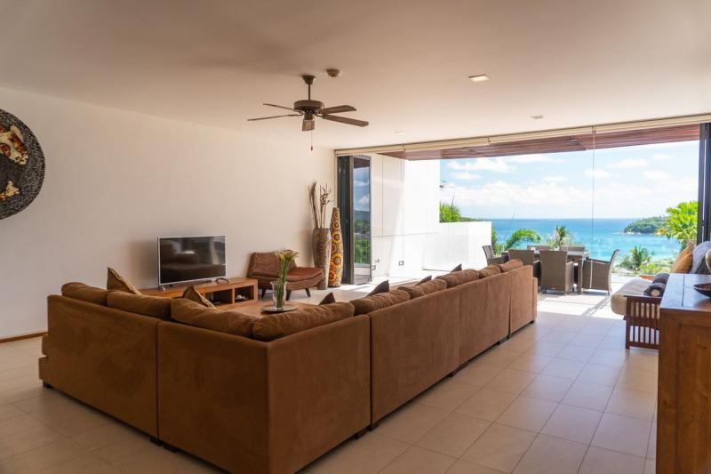 Photo Luxury 2 Bedroom Apartment with Full Ocean View for Sale in Kata, Phuket