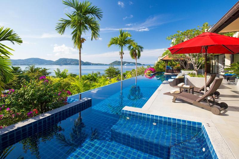 Photo Luxury Sea View 4 Bedroom Pool Villa for sale in Kalim (Patong area)