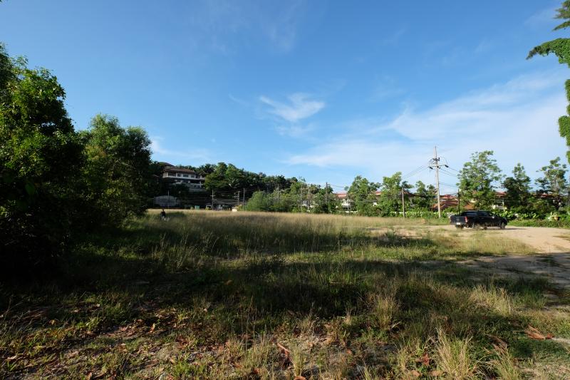 Photo Phuket land for sale in the exclusive Layan with high potential for investors
