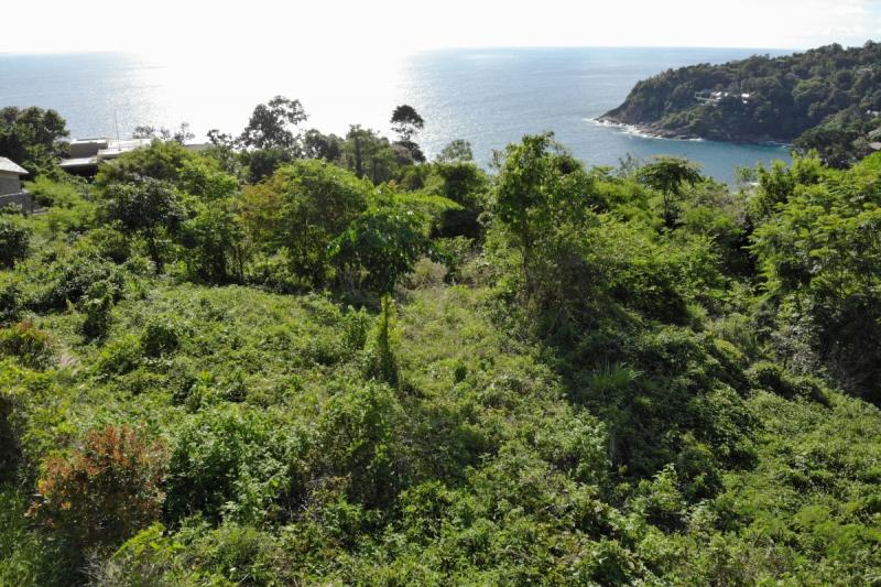 Photo Seaview land for sale Located in Cape Amarin Kamala.