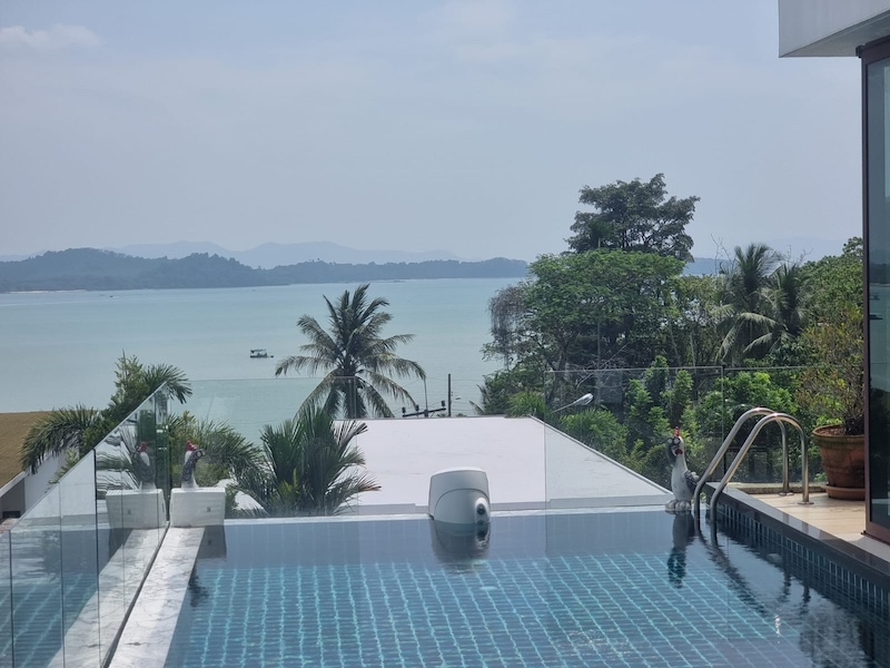 Villas for sale or for rent in Phuket, Thailand