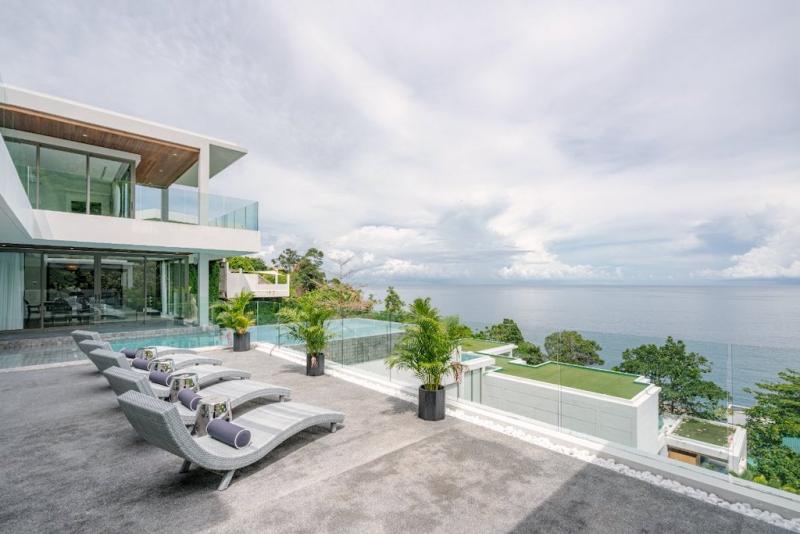 รูปภาพ Deluxe Super Villa พร้อมวิวทะเลแบบพาโนรามาสำหรับขายบน Millionaires Mile, กมลา