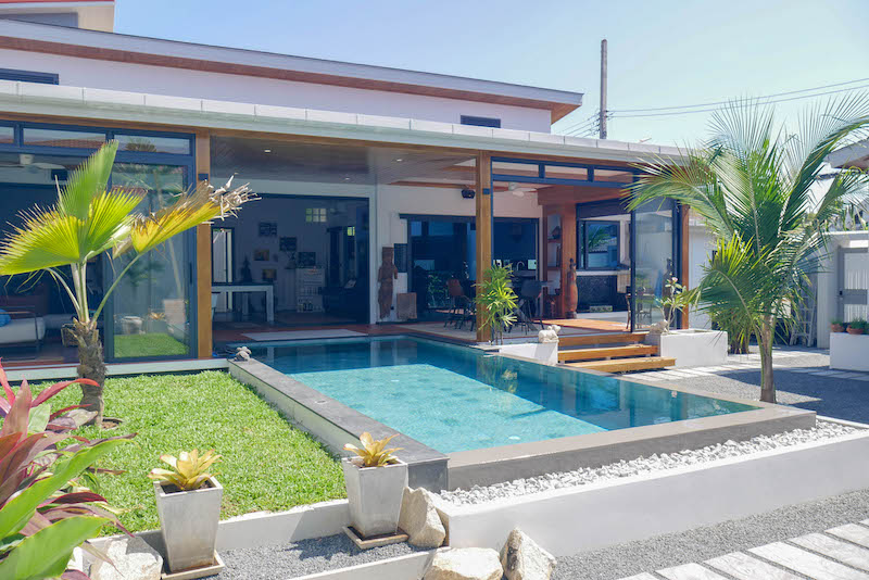 Photo Villa neuve haut de gamme de 3+1 chambres avec piscine à vendre à Layan beach, Phuket