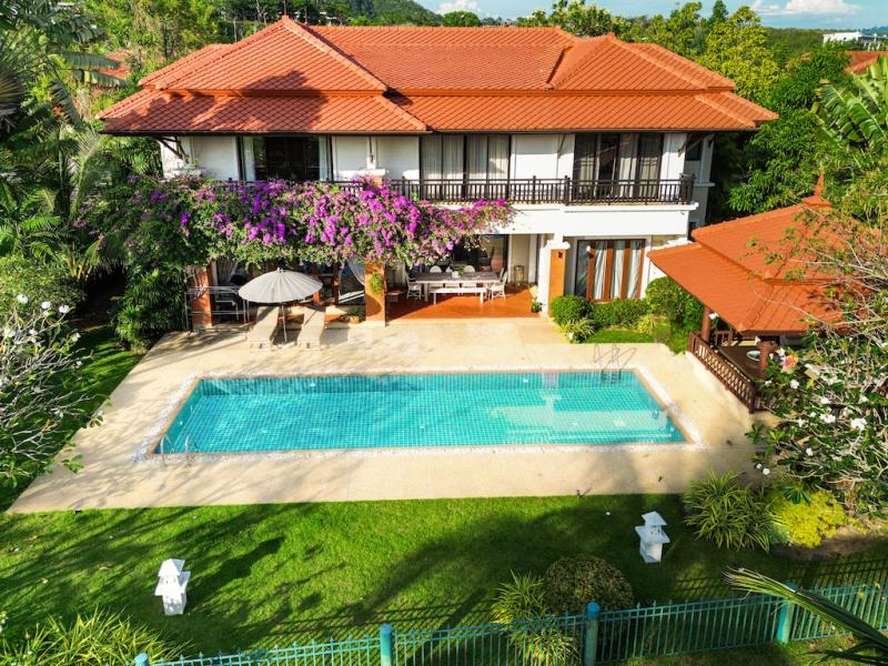 Photo Villa de 5 chambres avec piscine à vendre à Angsana Villas Phuket