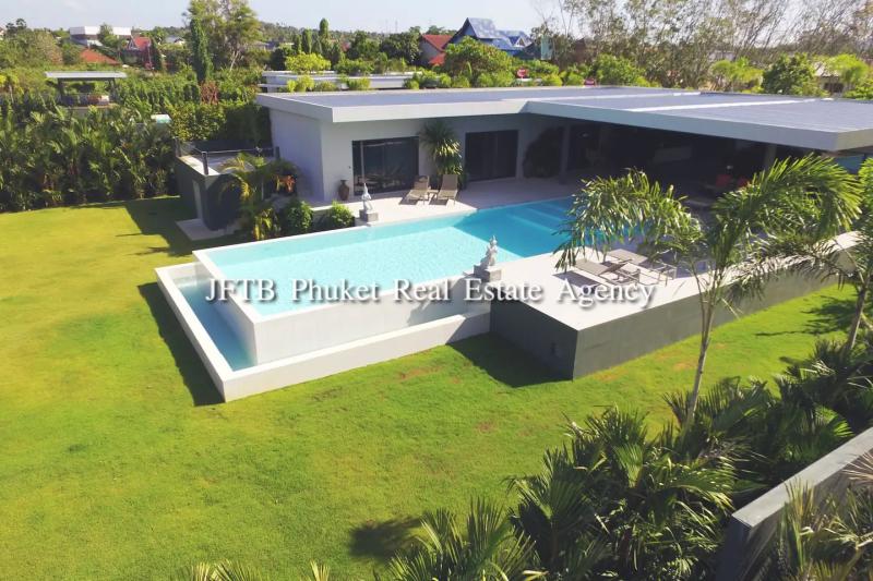 Picture Dream villa with infinity pool for sale in Nai Harn