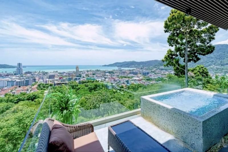 Picture Patong 1 Bedroom Sea View Apartment for Investment