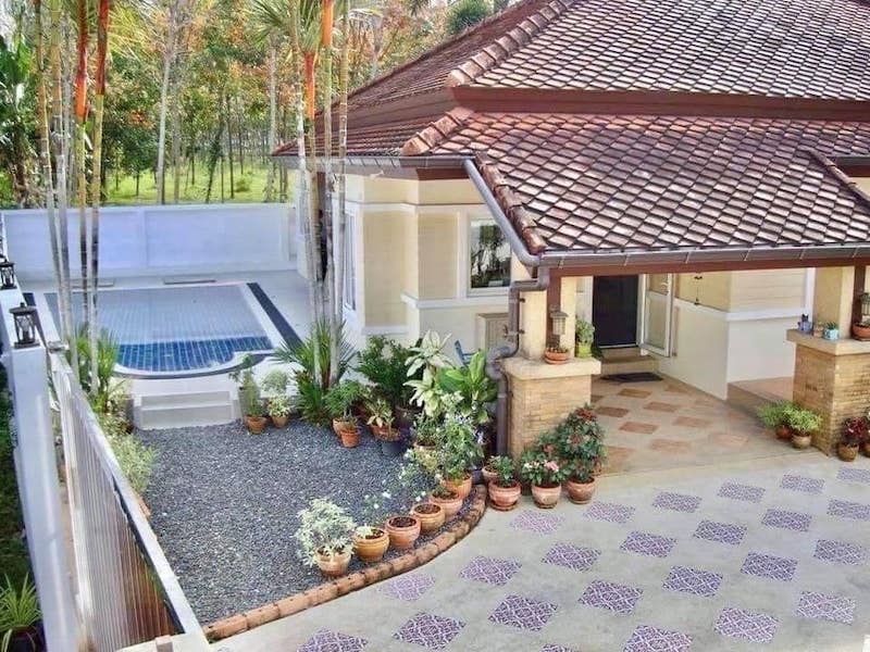 Picture 3 bedroom pool villa for sale in a quiet area of Cherngtalay