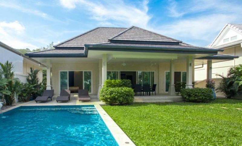 Photo Villa moderne de 4 chambres avec piscine à Rawai Phuket