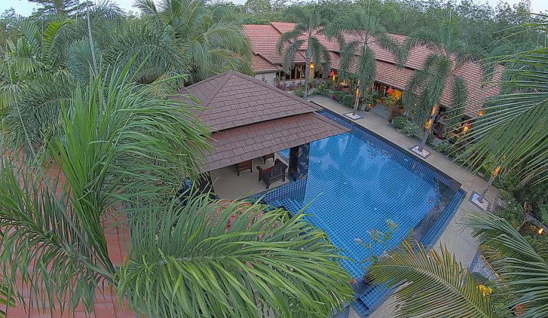 Picture Luxury tropical villa to sale near Mission Hills, Paklok, Phuket