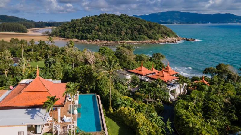 Picture Unique oceanfront villa 3 bedrooms for sale at Trisara Phuket