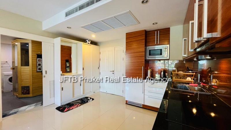 Photo 1 bedroom condo with sea view for sale at The Unity  Patong 
