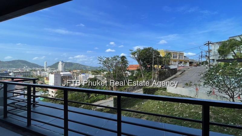 Фото 1 спальная квартира с видом на море на продажу в The Unity Patong