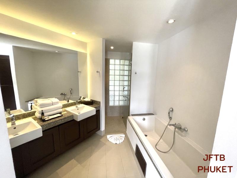 照片 奈扬海滩 Dewa Residence 出售的 2 居室外国永久业权公寓