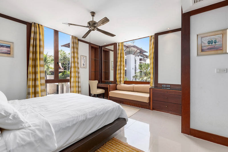Фото Пентхаус с 2 спальнями на продажу в Royal Phuket Marina