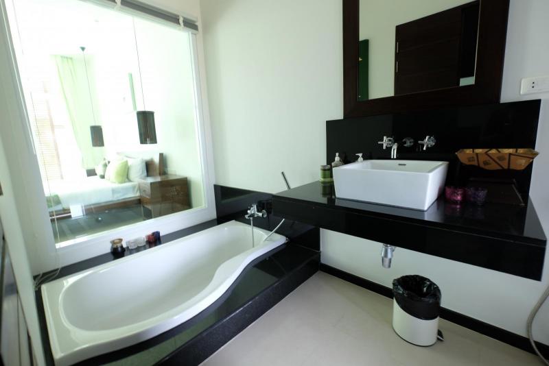 Photo Oxygen villa avec 3 chambres à vendre à Rawai, Phuket