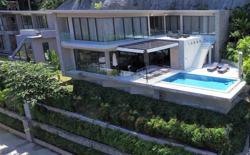 Photo Superbe villa 3 chambres et piscine avec vue dégagée à vendre à Kamala