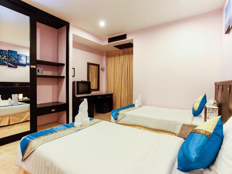 รูปภาพ ขายโรงแรม 3 ดาว 28 ห้อง ในหาดป่าตอง ภูเก็ต ประเทศไทย