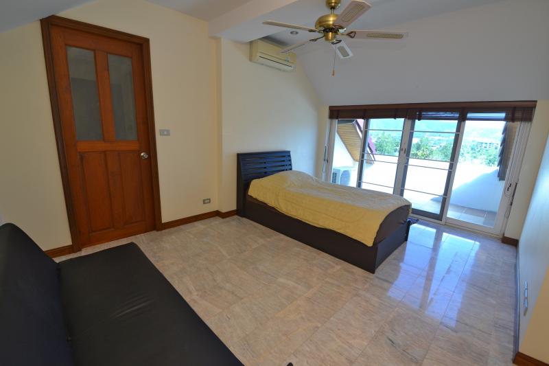 Photo Location ou vente d'une maison de luxe de 4 chambres à Kathu, Phuket, Thailande