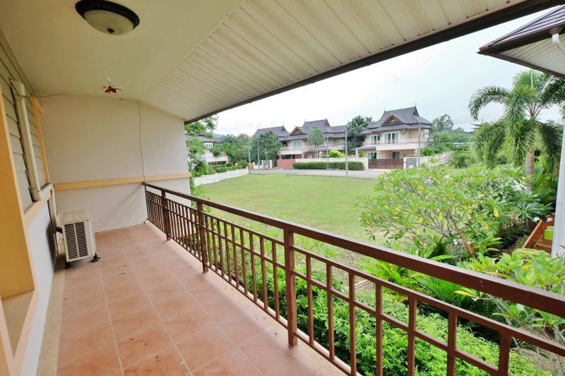 Photo 4 bedroom pool villa for Sale and to Rent in Chalong