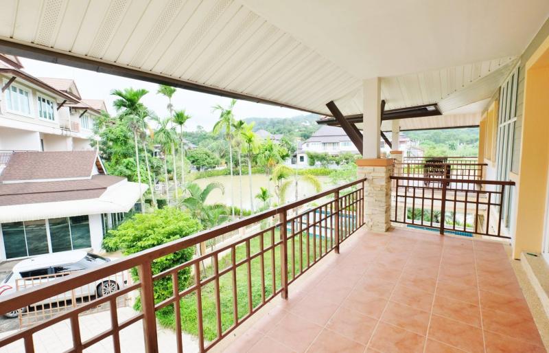 Photo Villa de 4 chambres avec piscine à Chalong, Phuket, Thaïlande