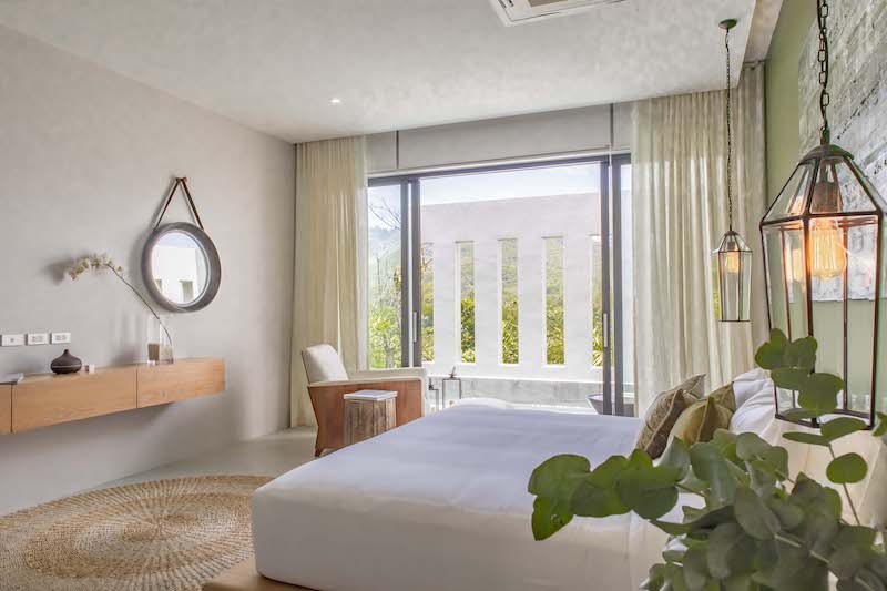 Фото Вилла с 4 спальнями и бассейном на продажу в Баан Маник