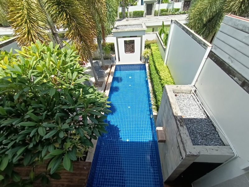 Photo 4 Bedroom Pool Villa for Sale in Bangtao Beach