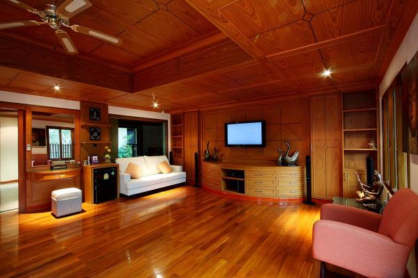 Photo Luxury 11 bedroom sea view villa for sale in Patong, Phuket