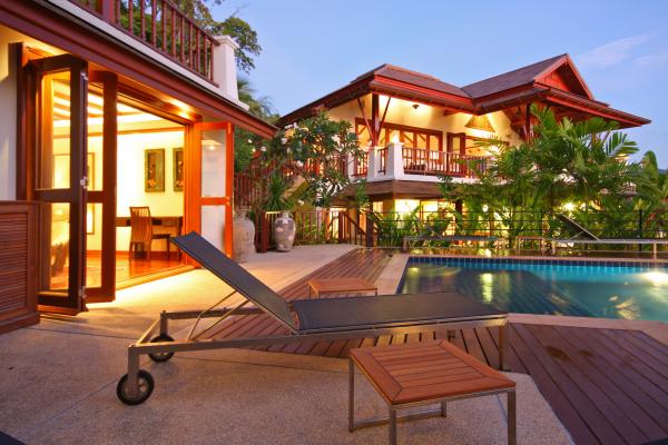 Photo Villa exclusive à la location et à la vente à Patong Beach, Phuket, Thailande