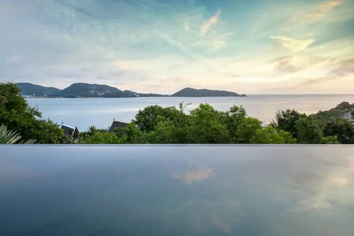 Photo Superbe Villa Exclusive avec vue imprenable sur l'océan à vendre à Kalim (Patong Beach)