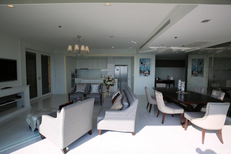Photo Appartement de luxe à louer à la résidence Starview Rama III, Bangkok