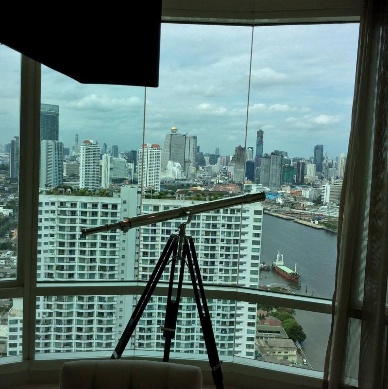 照片 曼谷 在 WaterMark Residence 出售的豪华公寓