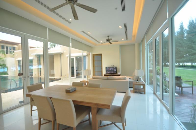 Photo Beach Front Pool Villa 3-bedroom for sale located in Mai Khao, Phuket.