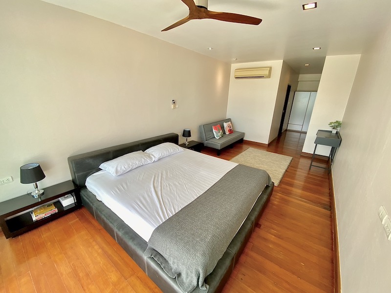 รูปภาพ Beachfront 4 Bedroom Duplex Condominium for rent in Ao Yon Beach - Panwa