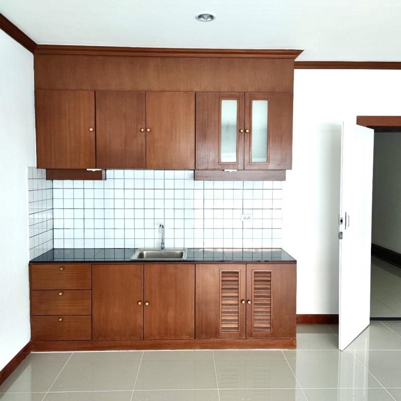 照片 普吉镇出售 170 平方米 3 间卧室公寓。