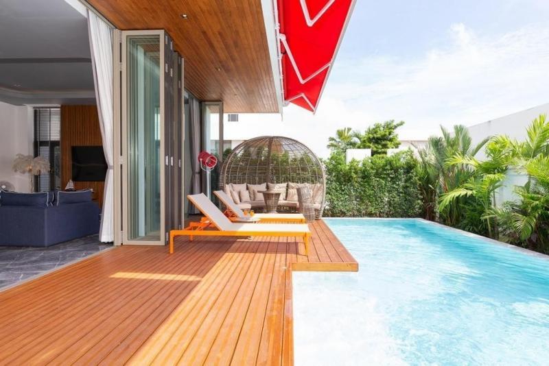 Photo 全新的豪华泳池别墅长期出租或出售在普吉岛拉威