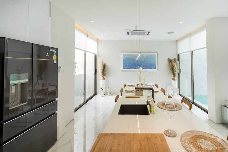Photo Nouvelle villa de luxe avec contrôle de la maison intelligente et système éco-énergétique à vendre à Laguna et Cherngtalay