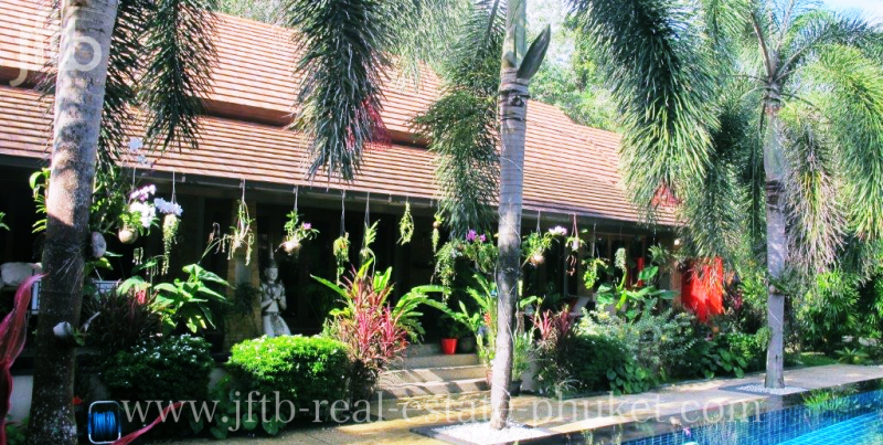 Photo Maison contemporaine neuve de style thaïlandais avec piscine privée à vendre à Choeng Thale