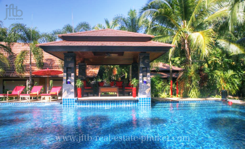 Photo Maison contemporaine neuve de style thaïlandais avec piscine privée à vendre à Choeng Thale