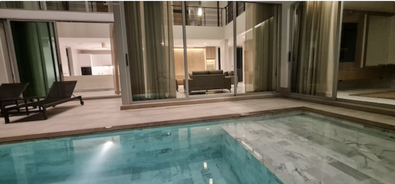 Фото Совершенно новая современная вилла с бассейном и 3 спальнями на продажу в Чернгталае
