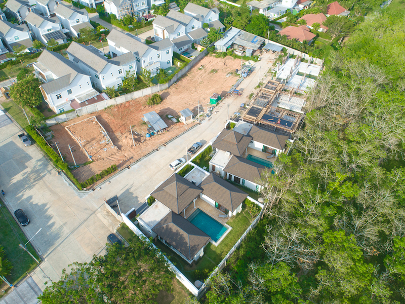 照片 全新泳池别墅在普吉岛查龙出售。