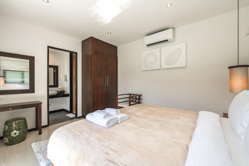 รูปภาพ พูลวิลล่า 3 ห้องนอนที่มีเสน่ห์สำหรับเช่าและขายในธาราเอสเตทในลายัน