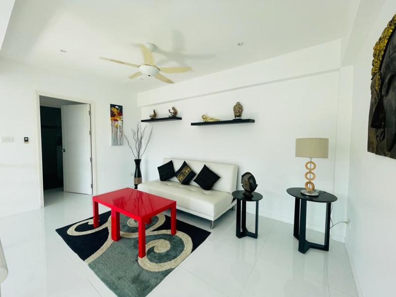 Photo Villa avec un prix abordable de 2 chambres avec piscine à Nai Harn Phuket