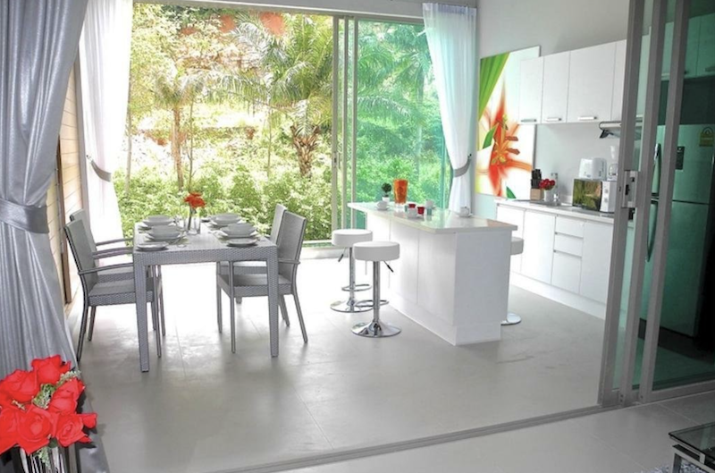 Photo Condo one bedroom Pool Access with beautiful modern design for sale at Karon, Phuket.
