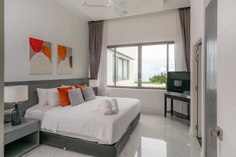 Photo Deluxe Super Villa with panoramic sea view for sale on Millionaires Mile, Kamala