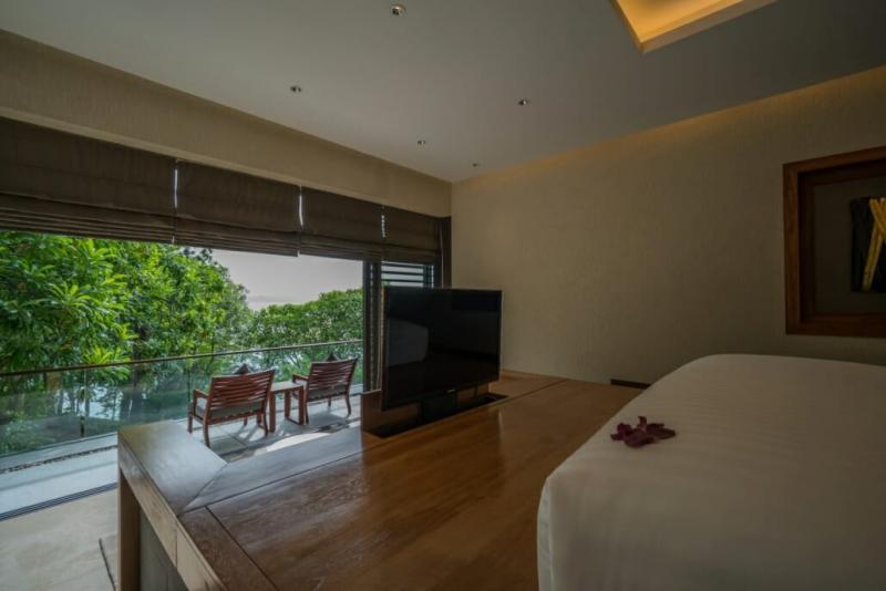 照片独家 10 卧室别墅在泰国普吉岛亚穆角出售