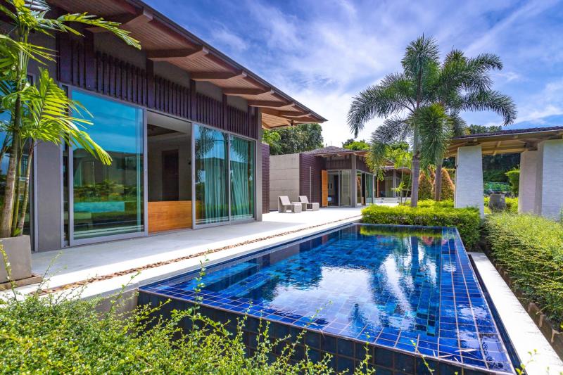 Photo Exclusive 7 Bedroom Villa with Panoramic Sea View for Sale/ Rent ในลายัน ภูเก็ต