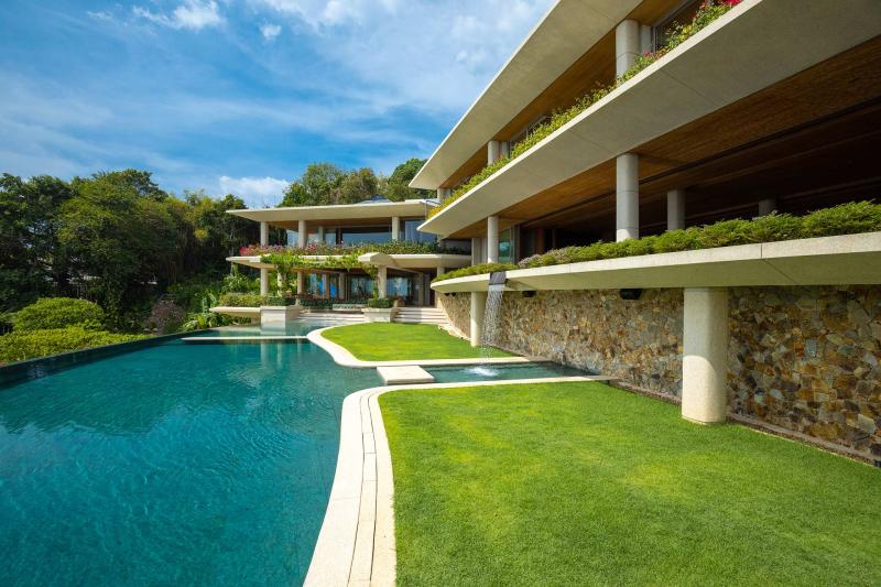 Photo Exclusive seaview super villa 5 bedrooms for sale in Kamala.