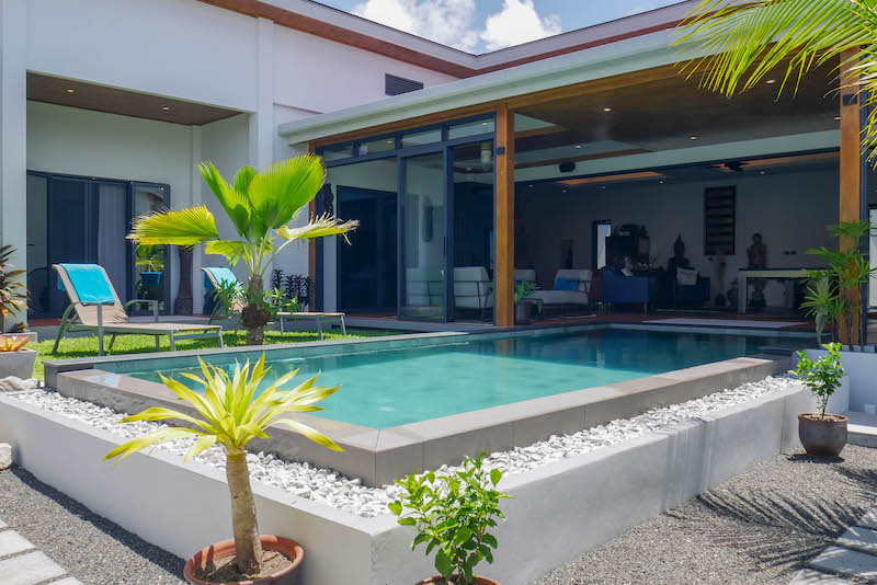 Photo High-end brand new villa for sale near Layan beach